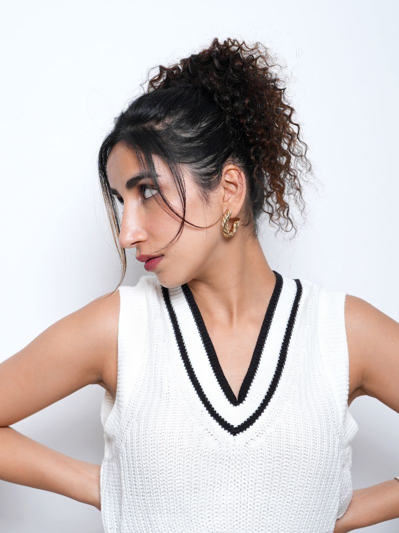 Curly Hair Top Knot Extensions – Wrap Around |