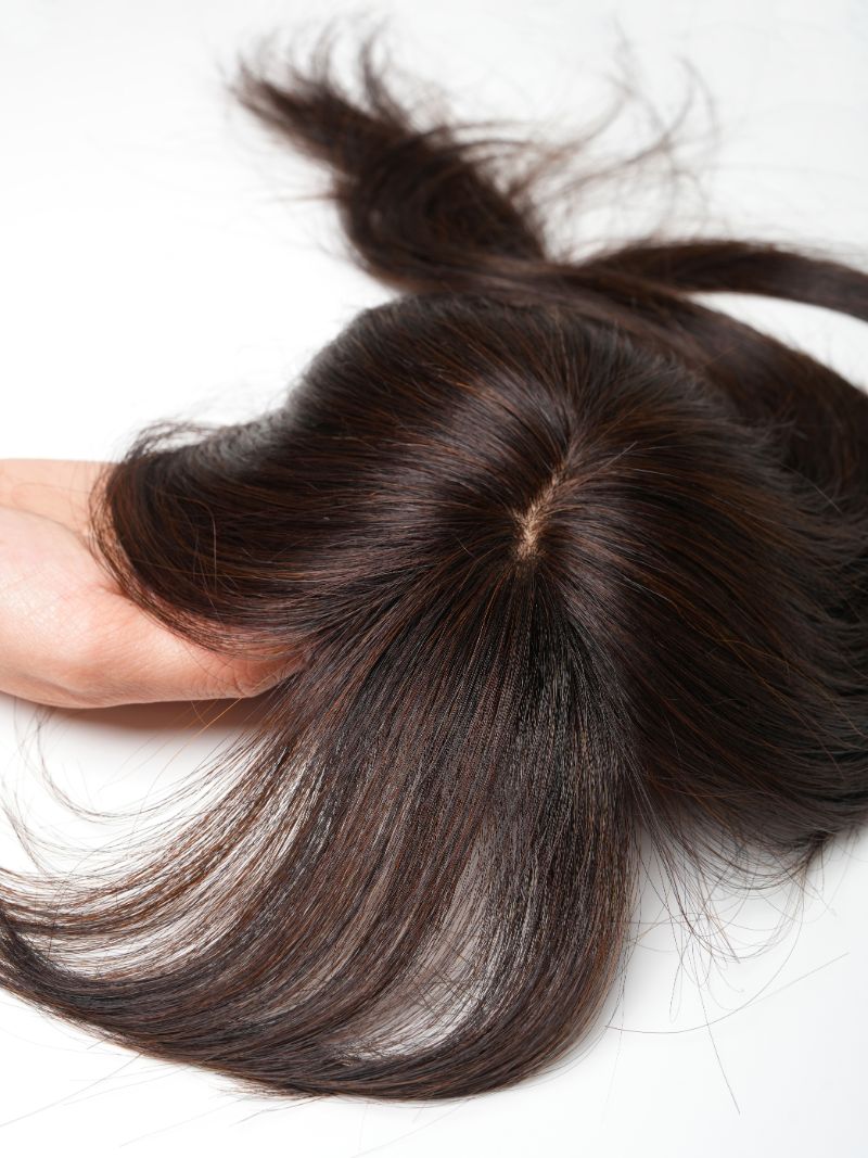 Frange avec surmatelas pour cheveux du cuir chevelu