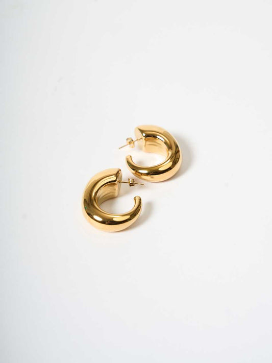 Chunky Half Hoop Earring 18k Gold Plated