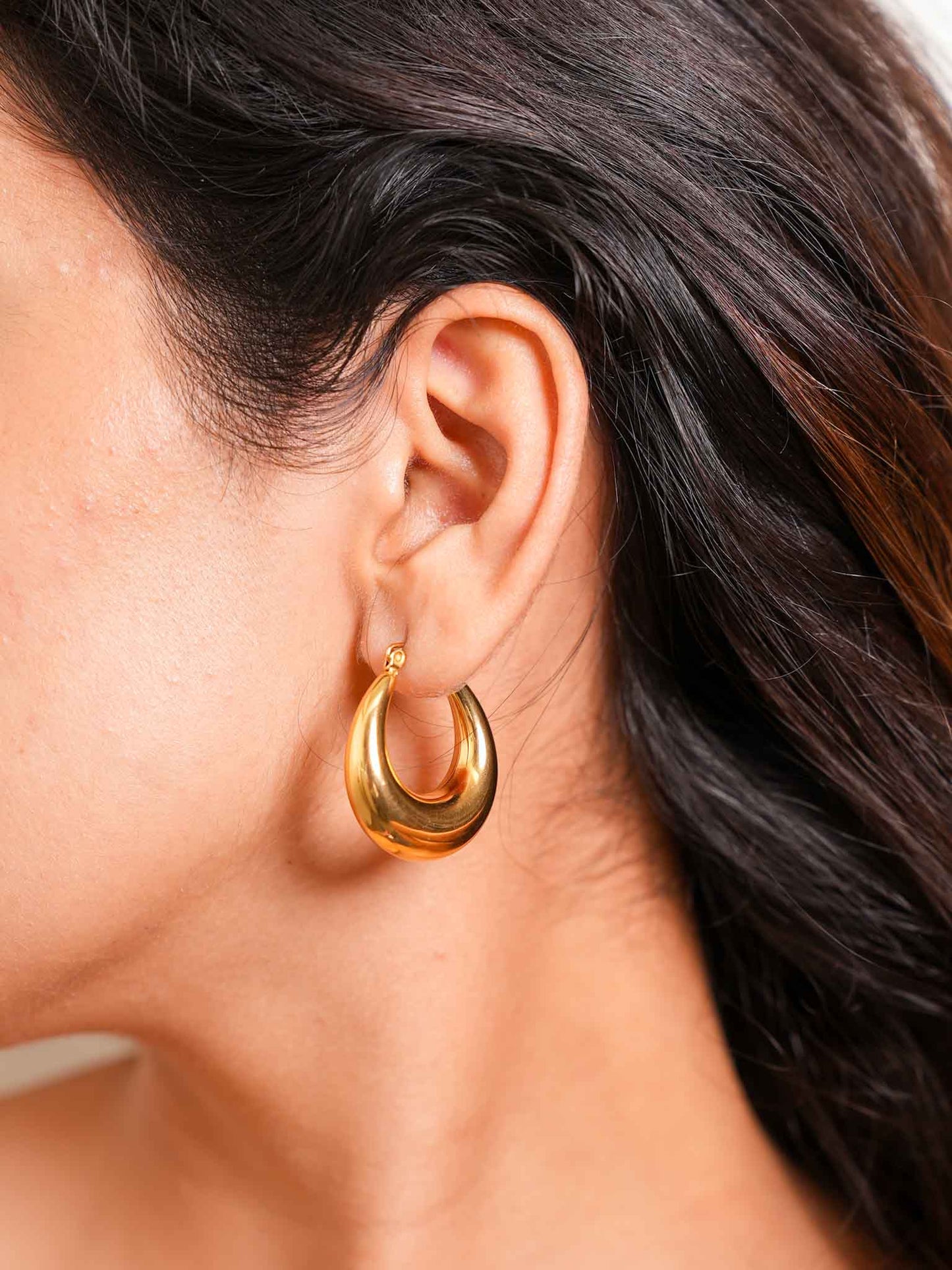 Maria Hoops